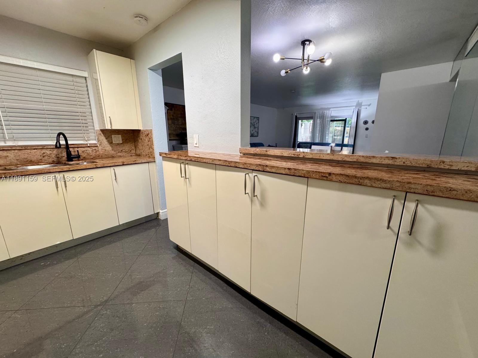 13701 Kendale Lakes Circle B-111, Miami, FL 33183 photo 19
