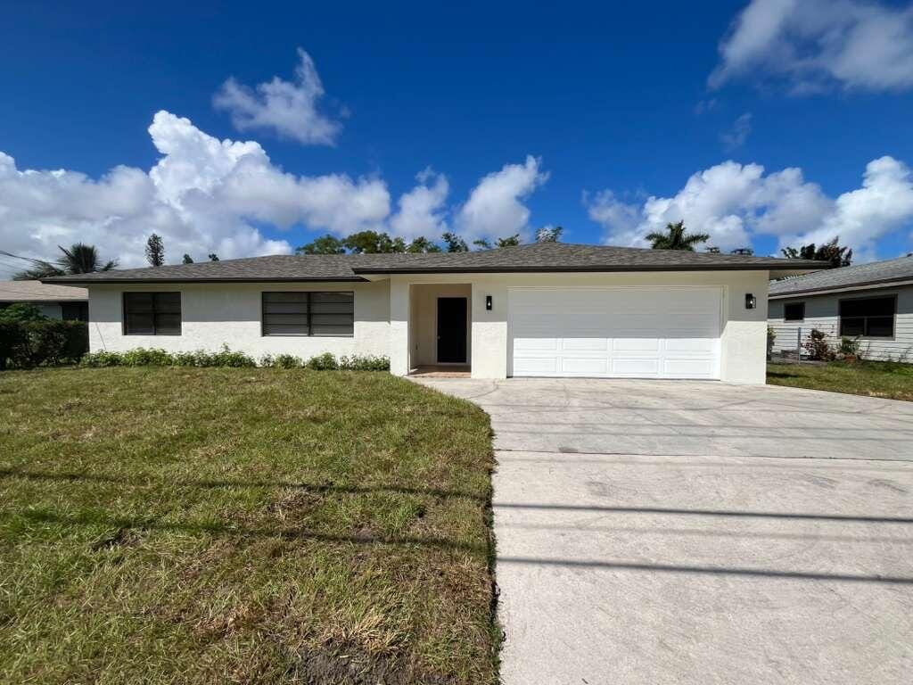2141 Hypoluxo Road, Lake Worth, FL 33462