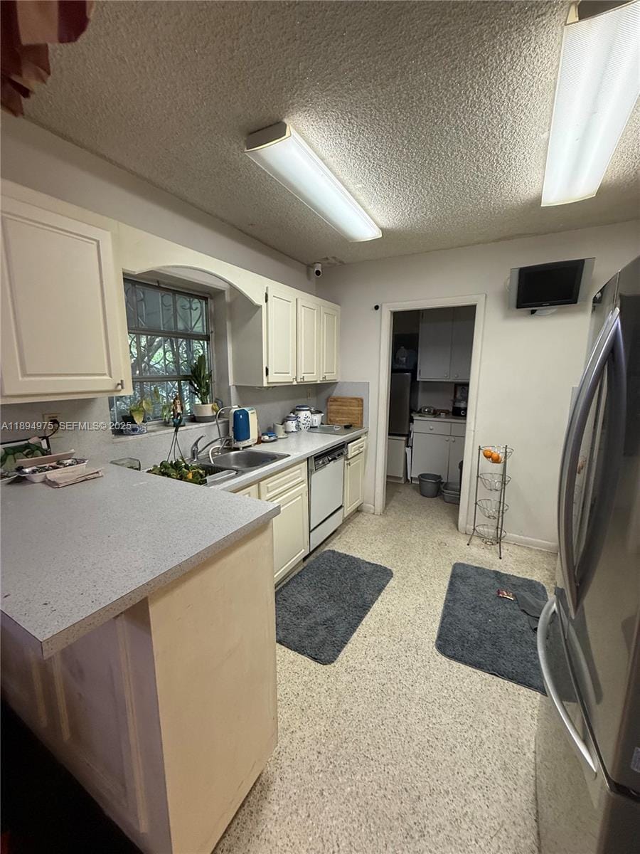 6235 SW 24th Street, Miami, FL 33147 photo 3