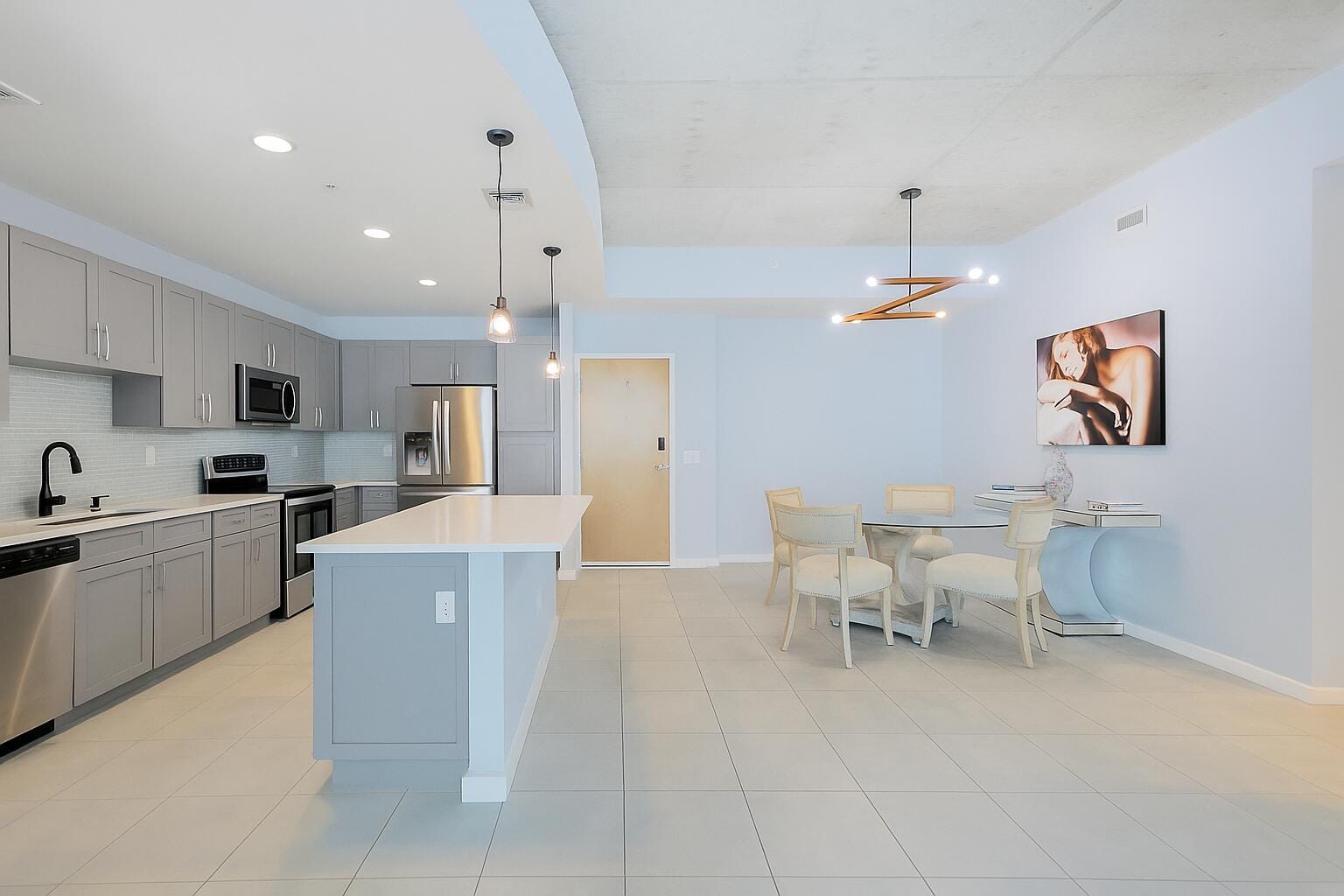 300 S Australian Avenue 1219 — photo 8
