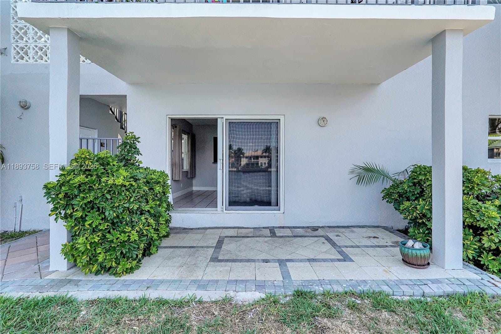 2200 S Ocean Drive N116 — photo 2