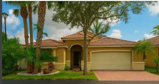 3863 SW 53rd Place, Hollywood, FL 33312