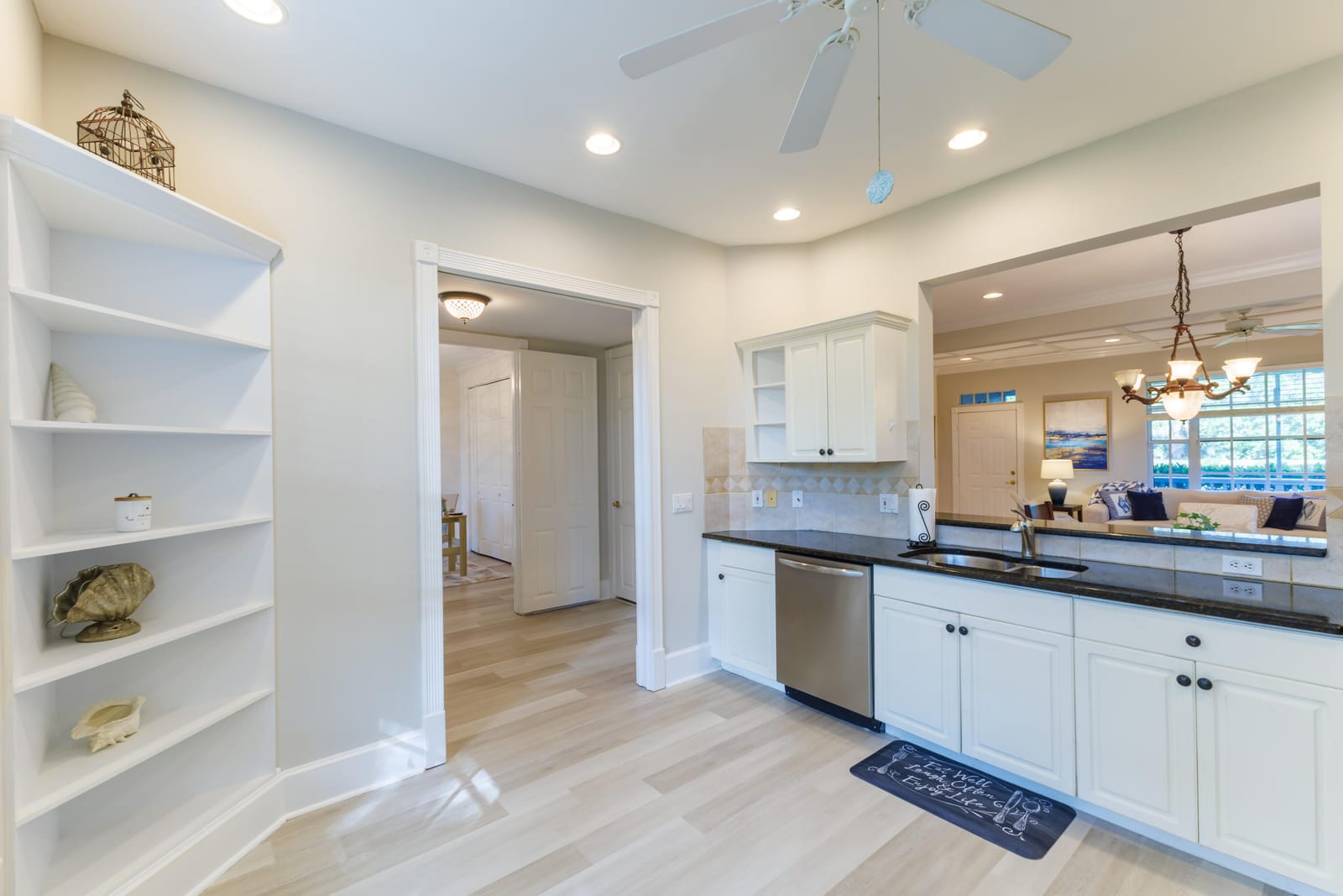 812 Carolina Circle SW, Vero Beach, FL 32962 photo 16