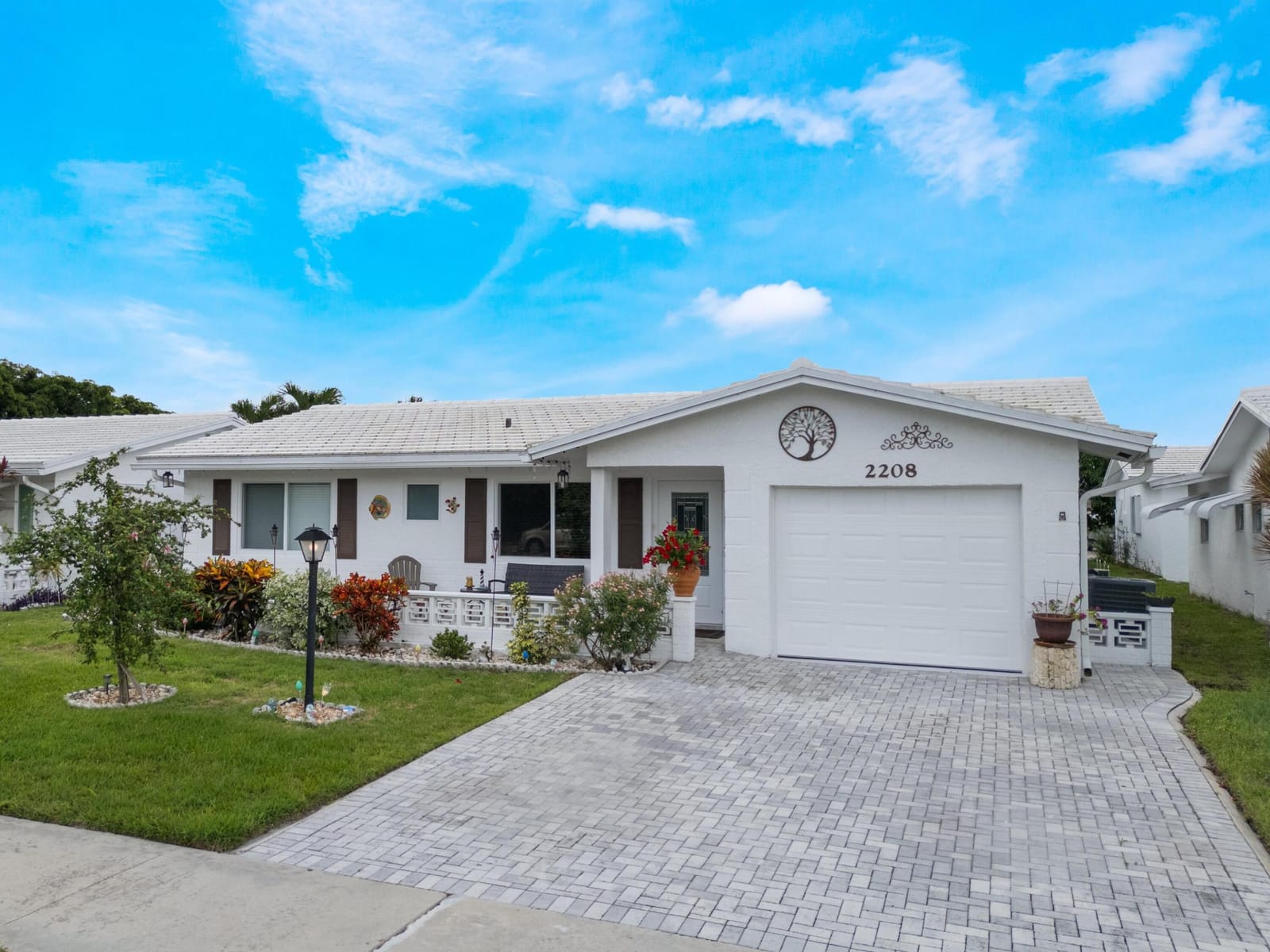 2208 SW 19th Avenue — photo 3