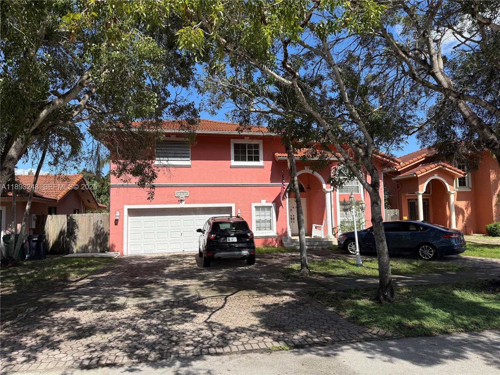 5 bedroom home for sale at 16141 42nd, Miami, FL 33185 — $799,900