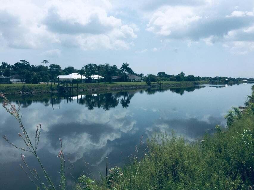 1561 SW Abingdon Avenue, Port St. Lucie, FL 34953, Port St Lucie