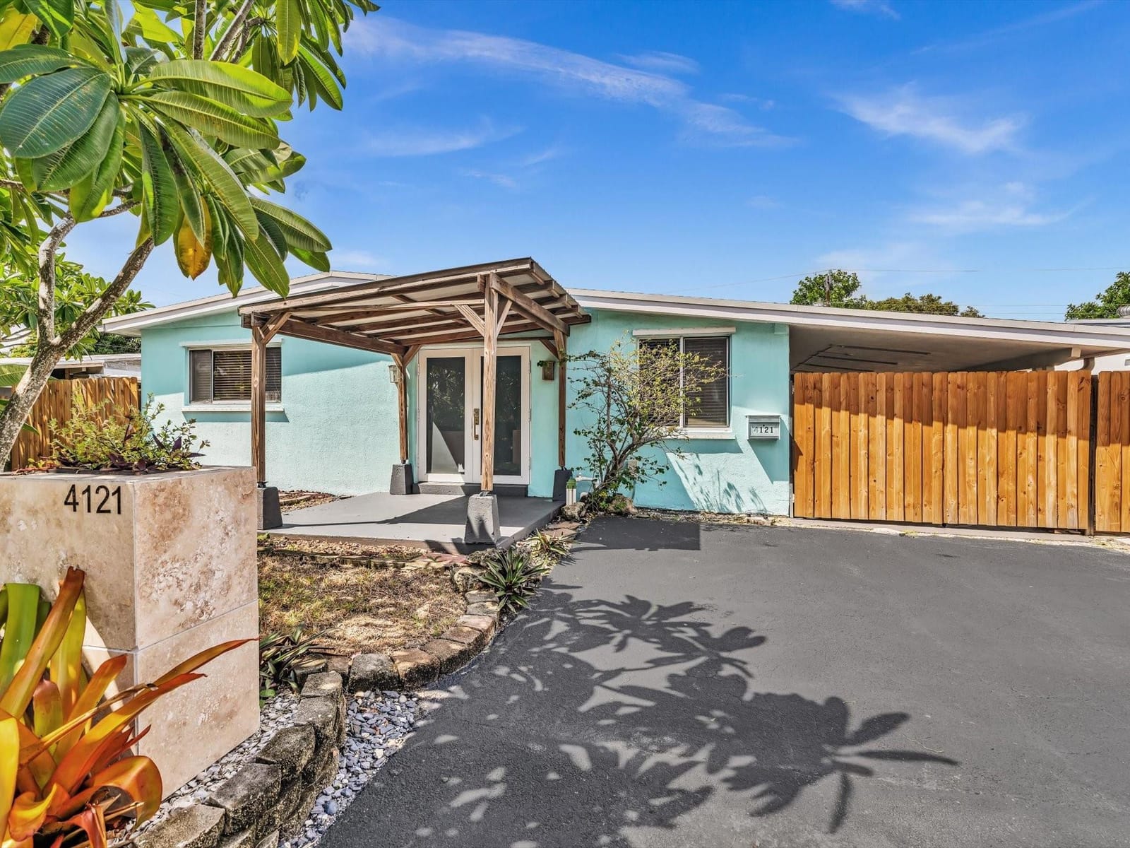 4121 NW 12th Avenue — photo 3