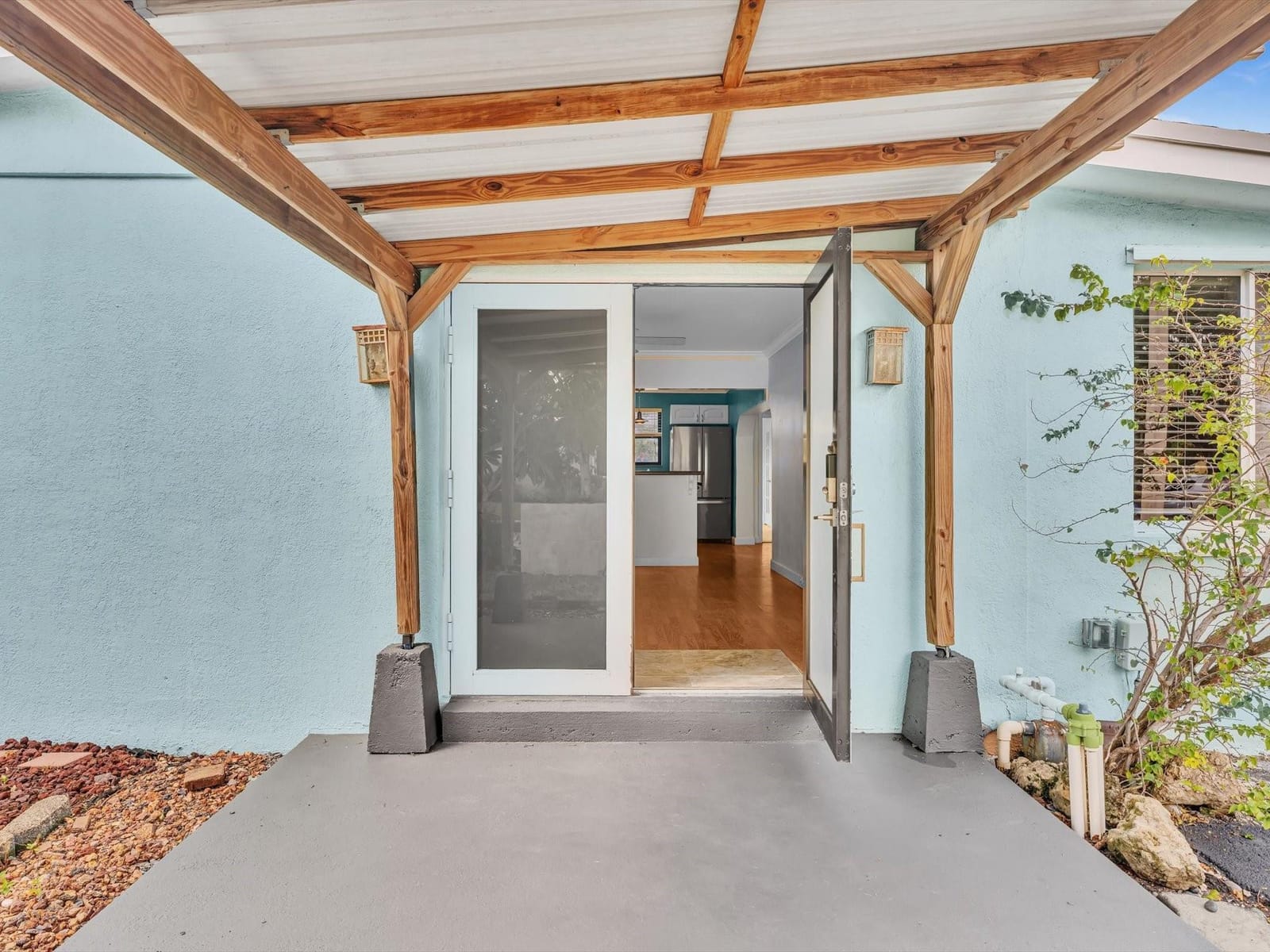 4121 NW 12th Avenue — photo 4