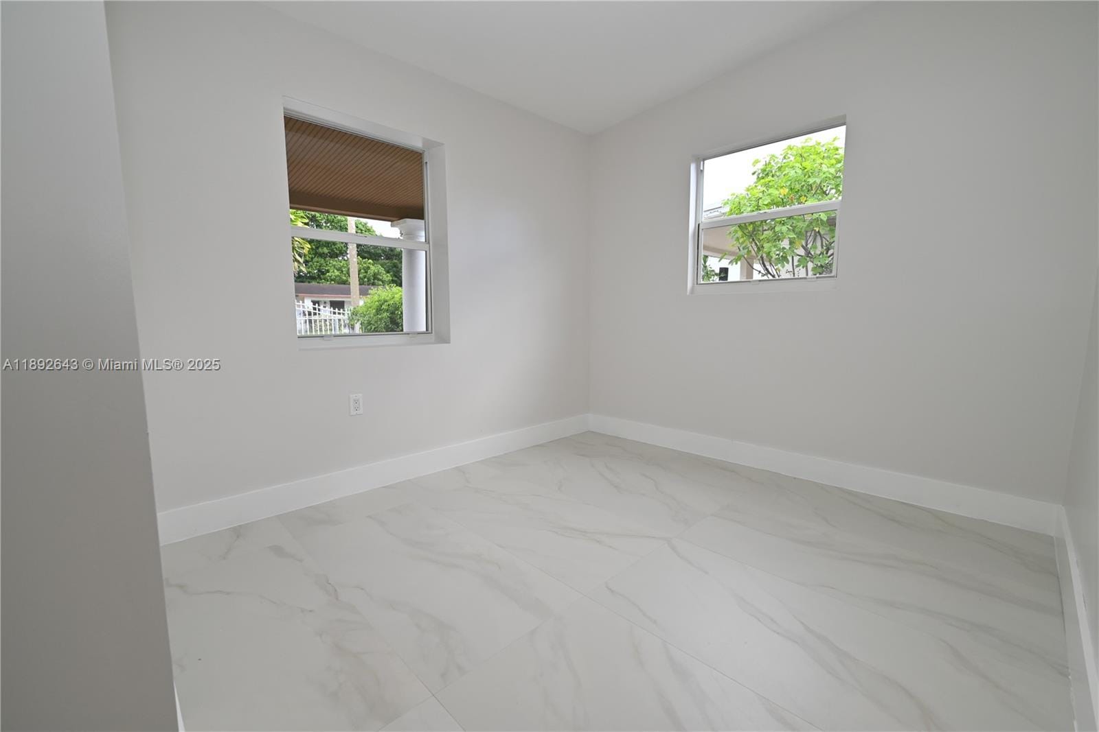 3130 NW 95th Terrace, Miami, FL 33147 photo 8