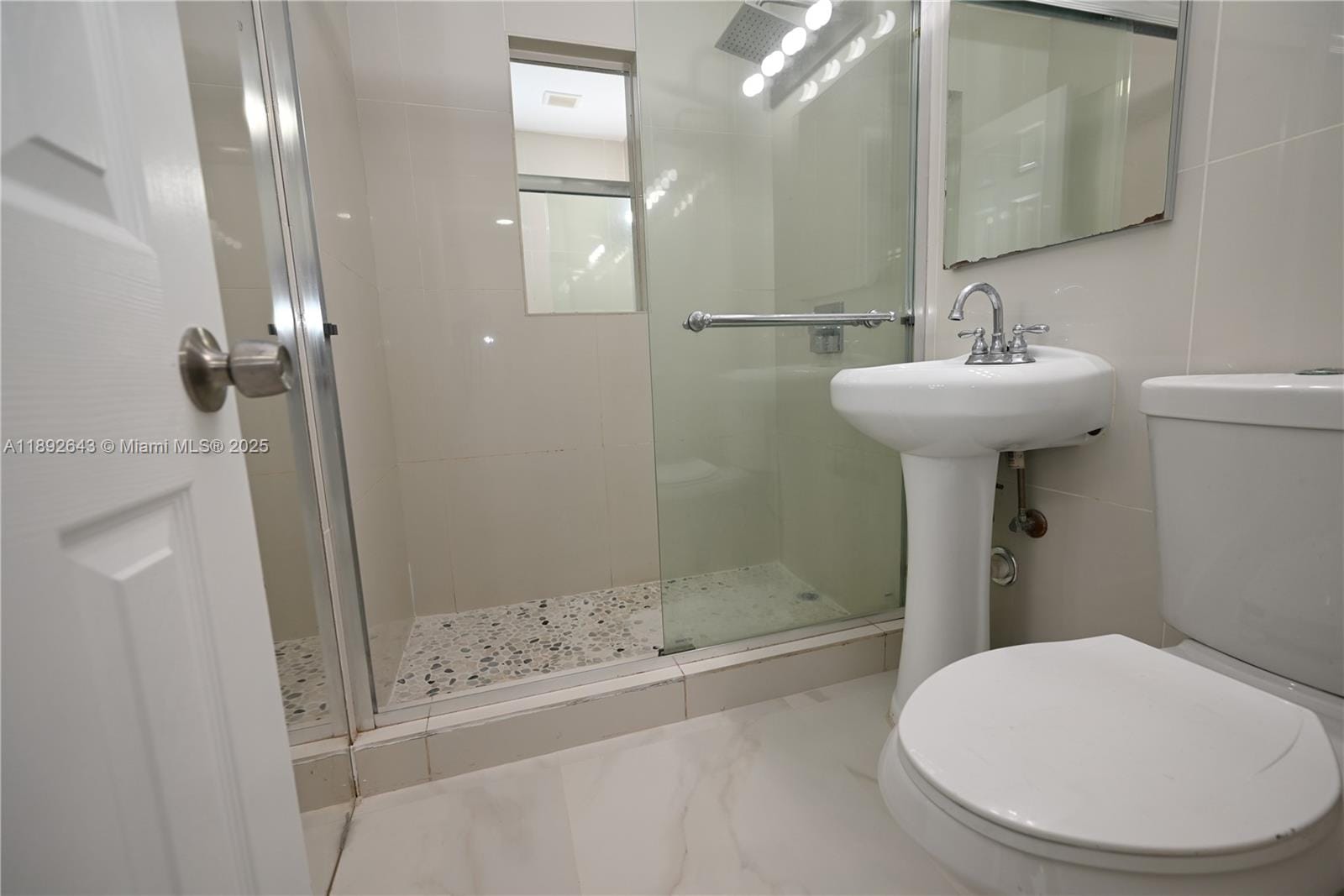 3130 NW 95th Terrace, Miami, FL 33147 photo 9