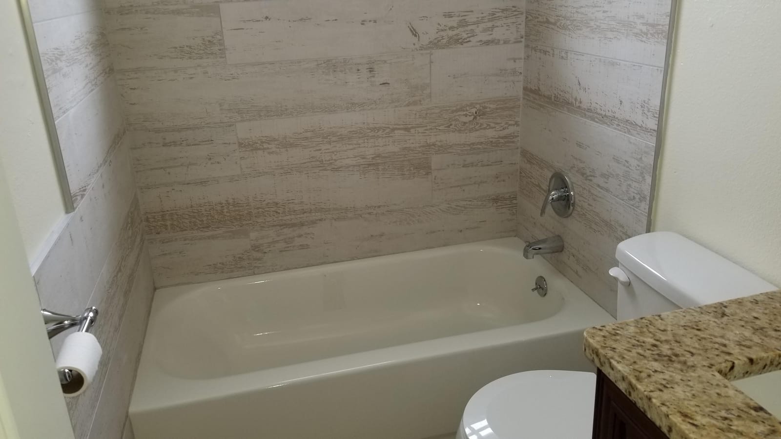 1516 SE Royal Green Circle G-103 — photo 11