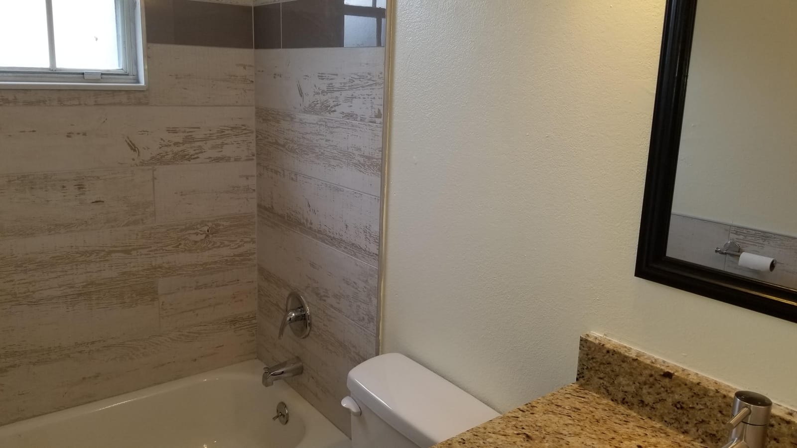 1516 SE Royal Green Circle G-103 — photo 12