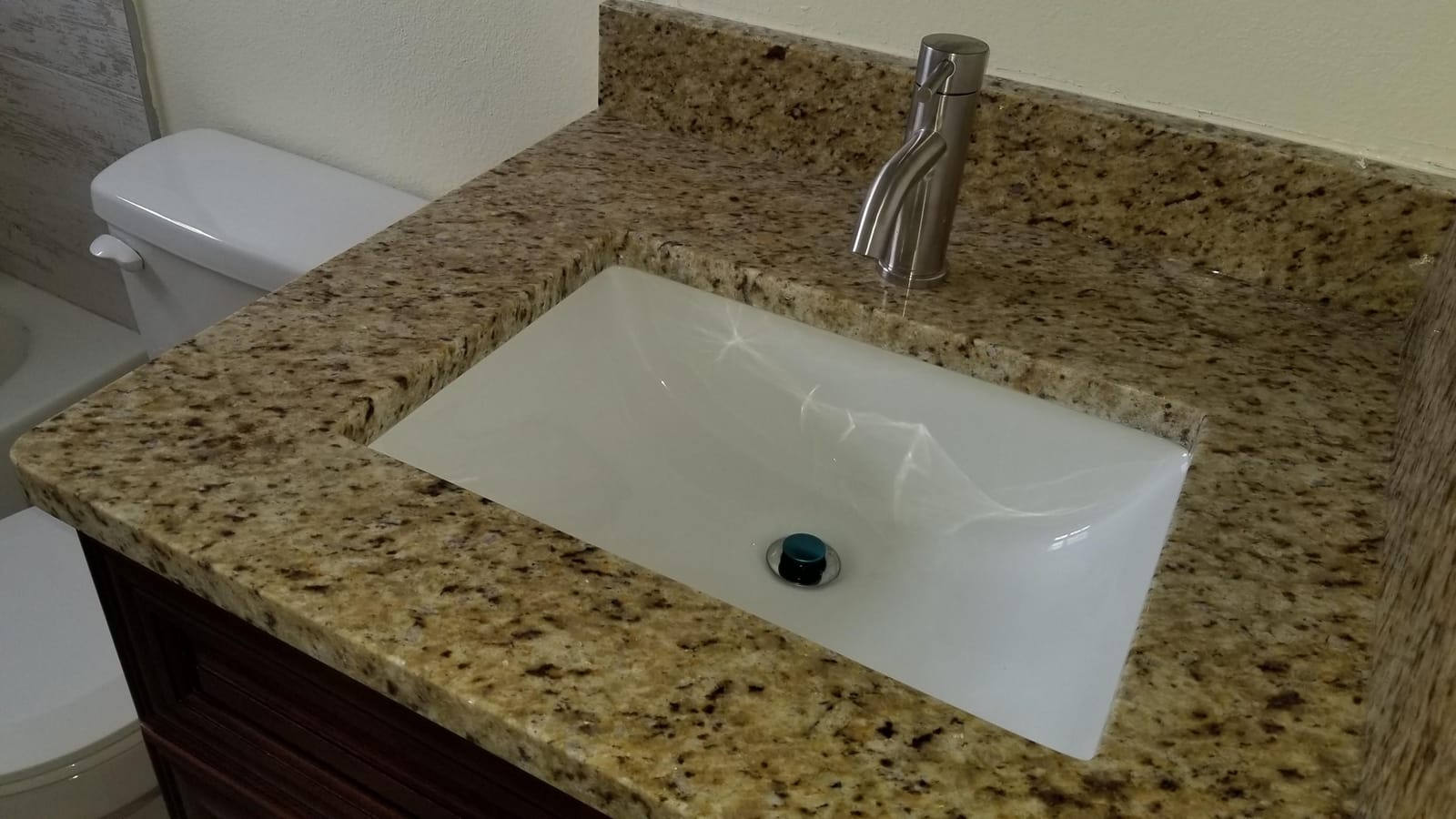 1516 SE Royal Green Circle G-103 — photo 10