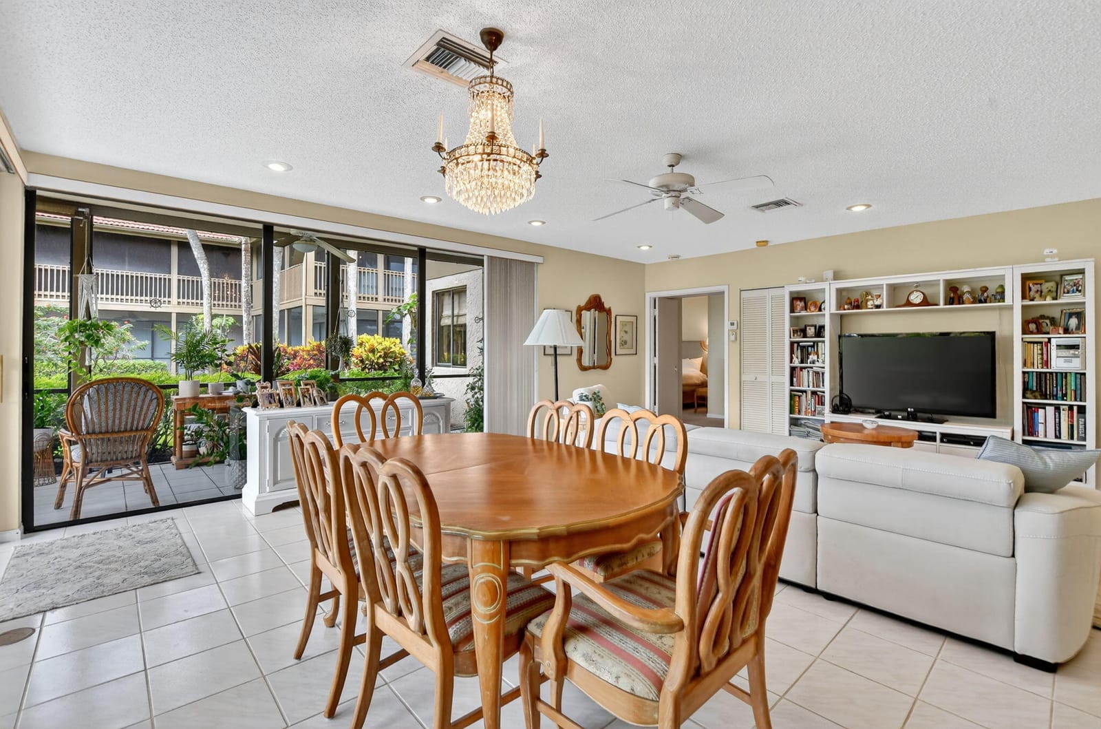 19367 Sabal Lake Drive 5037, Boca Raton, FL 33434 photo 10
