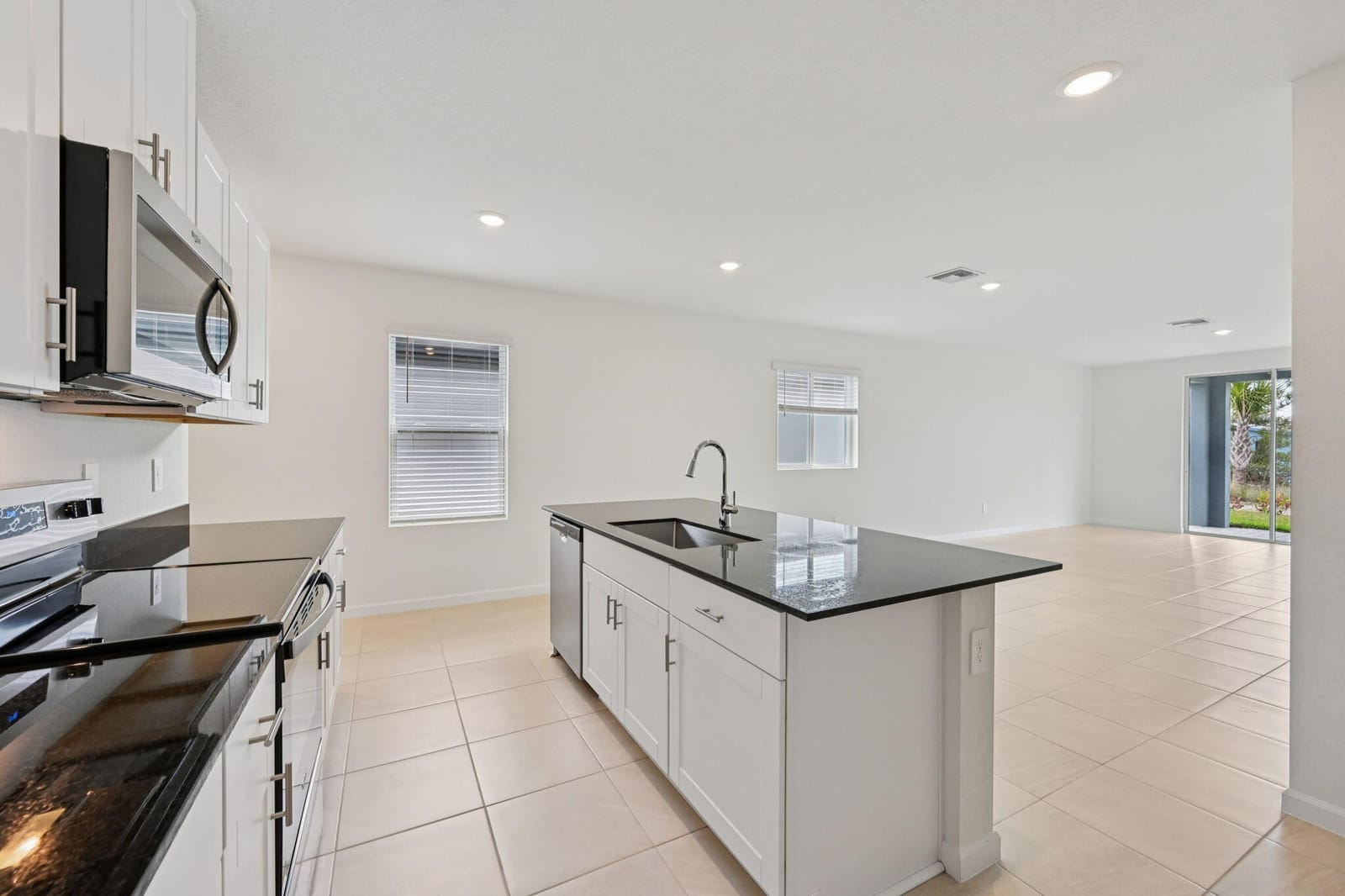 14304 SW New Dawn Road, Indiantown, FL 34956 photo 7