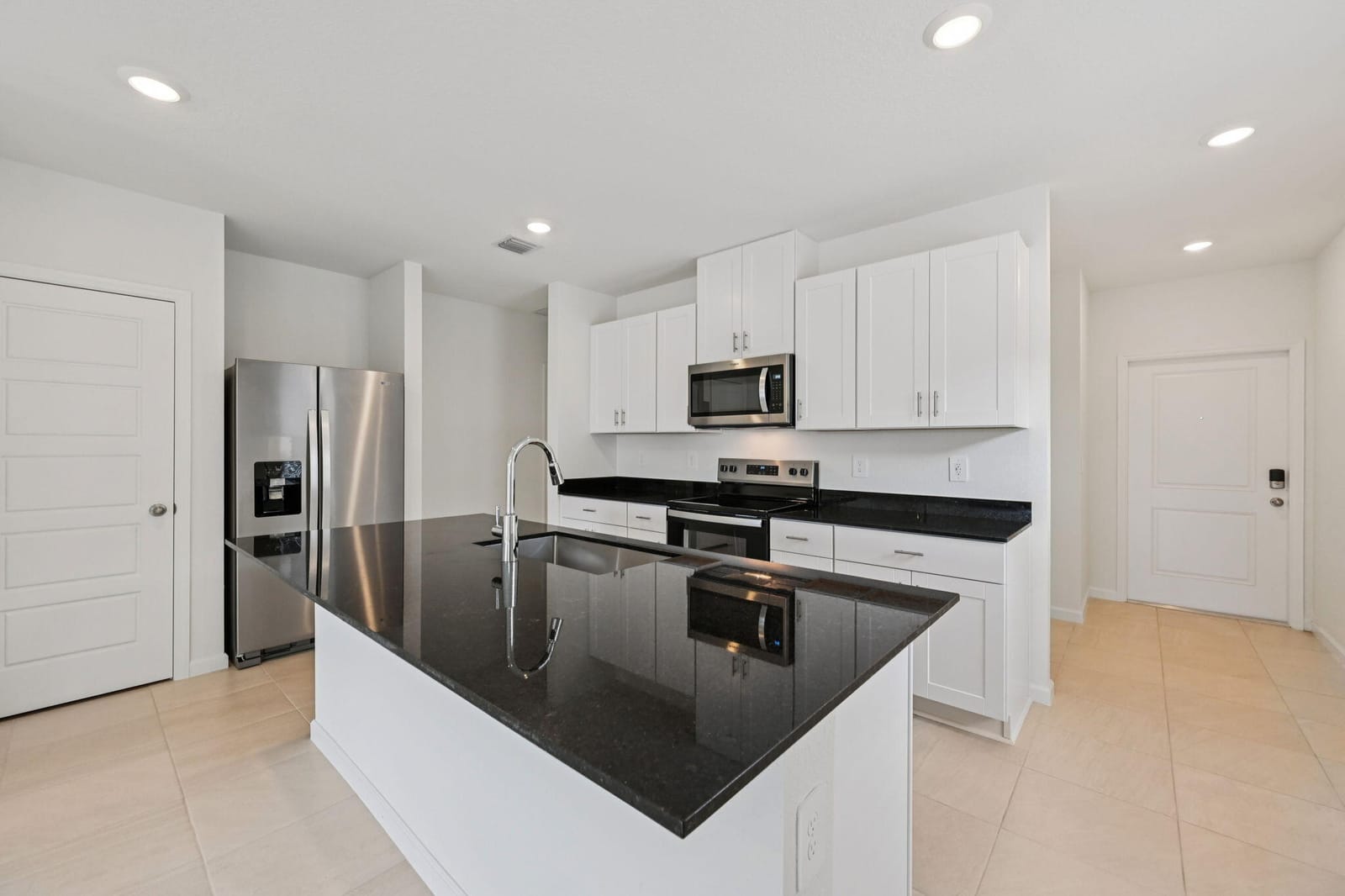 14304 SW New Dawn Road, Indiantown, FL 34956 photo 9