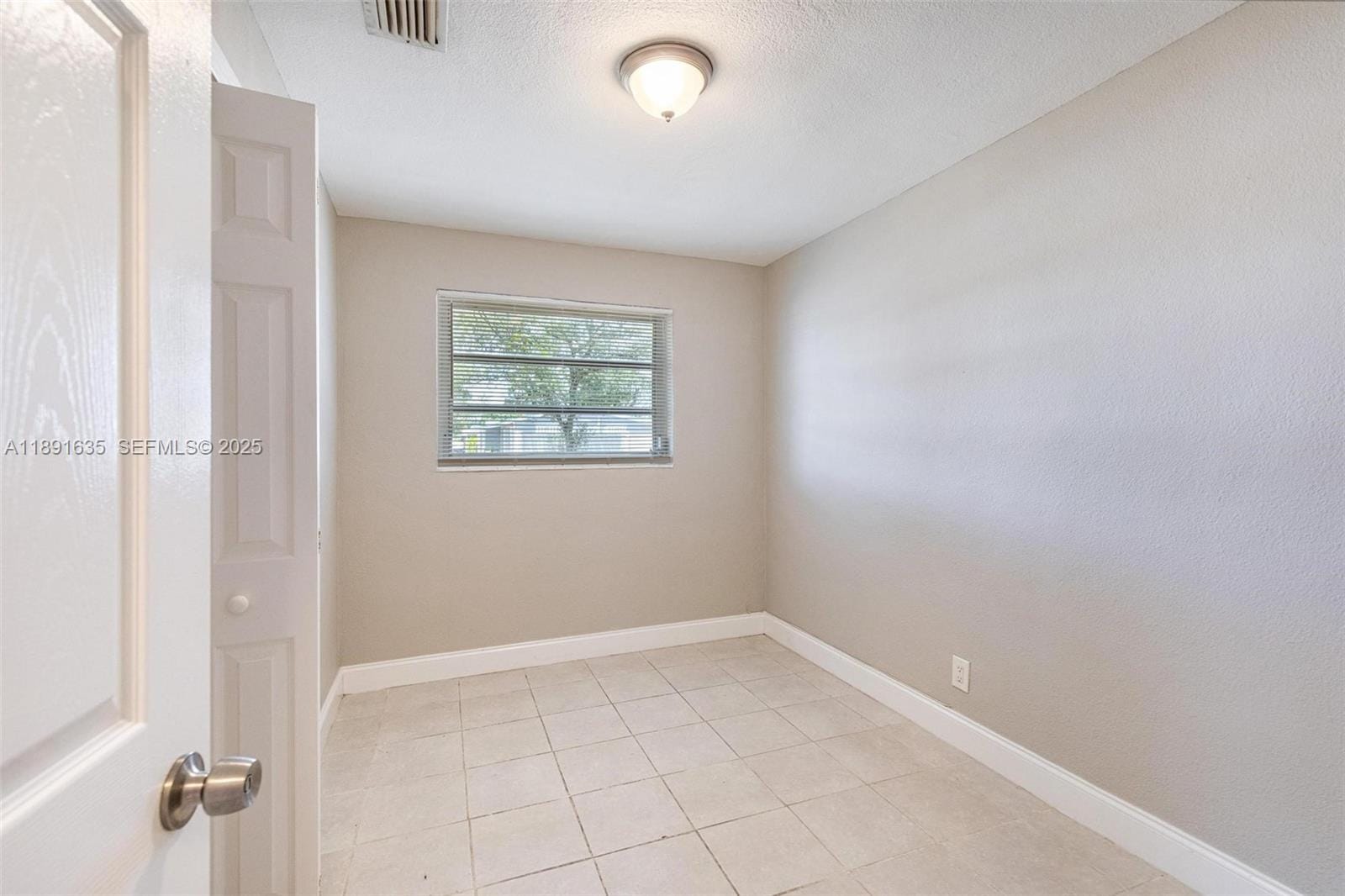 2811 N 66th Avenue, Hollywood, FL 33024 photo 18