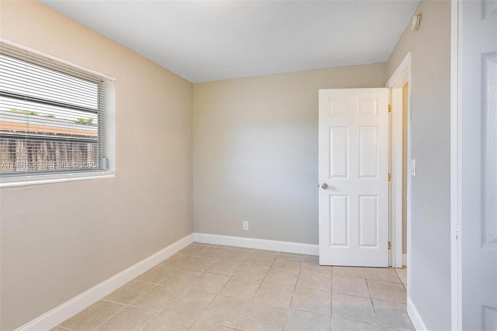 2811 N 66th Avenue, Hollywood, FL 33024 photo 21