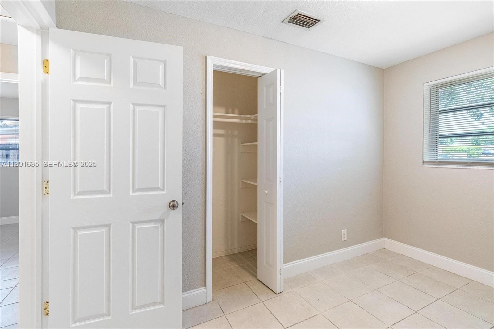2811 N 66th Avenue, Hollywood, FL 33024 photo 8