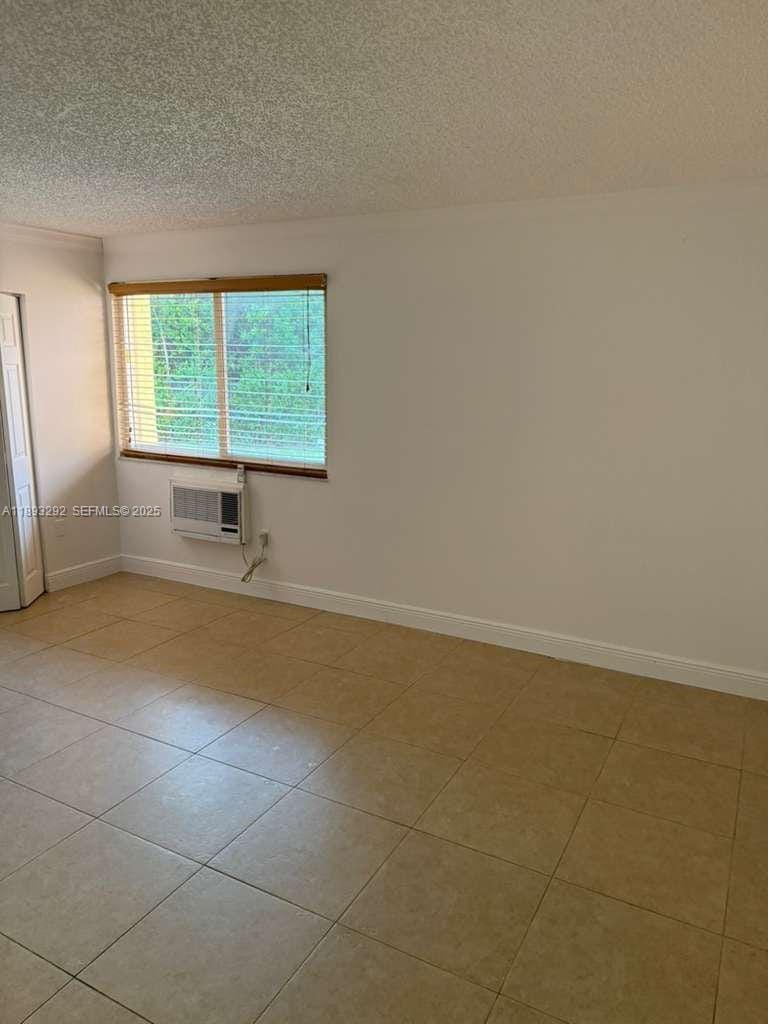 7000 NW 186th Street 4-129A, Hialeah, FL 33015 photo 6