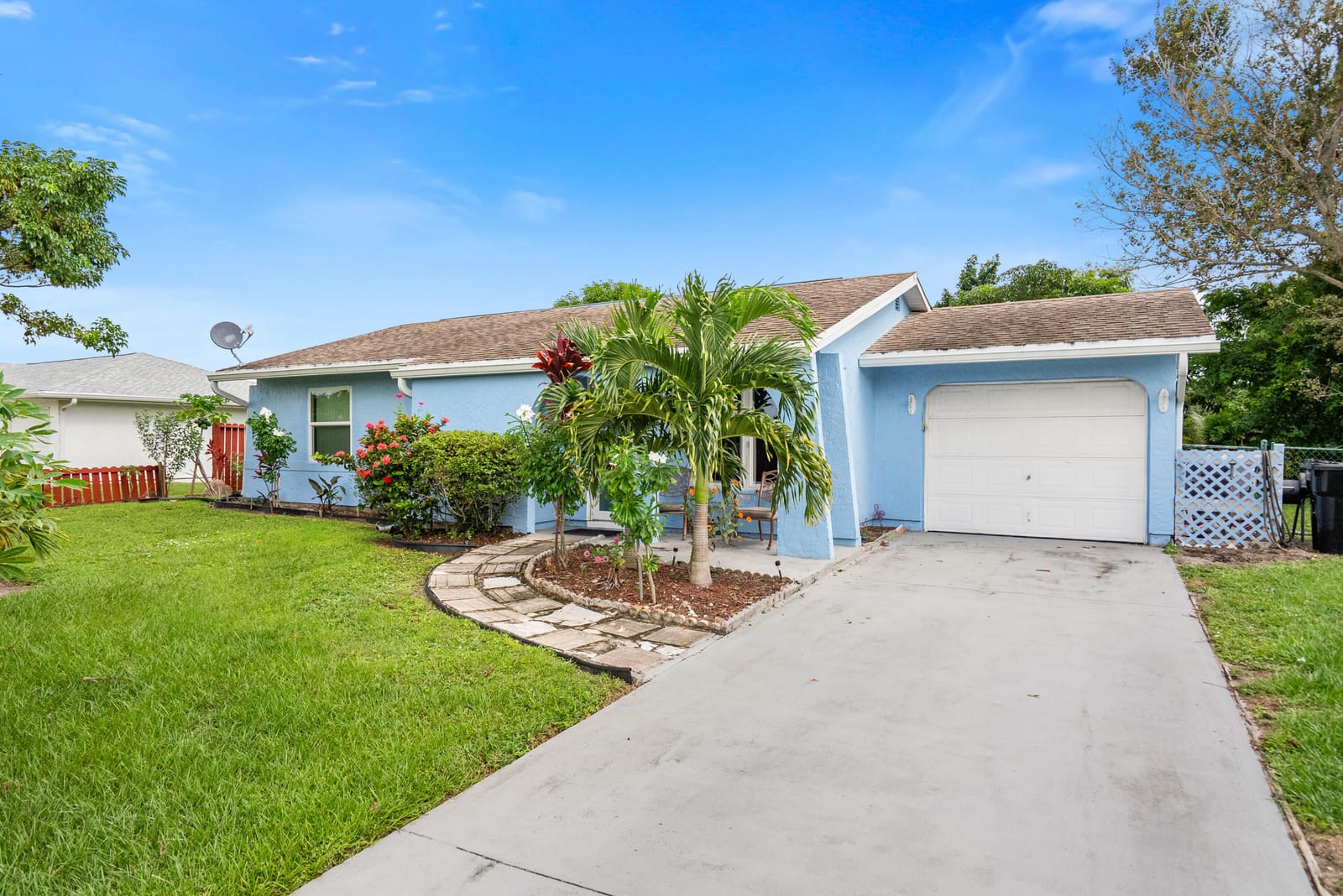 1842 SE Wexford Court, Port St. Lucie, FL 34952