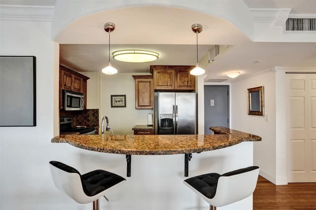 3015 N Ocean Boulevard 15J, sold in Berkley South, Fort Lauderdale, FL