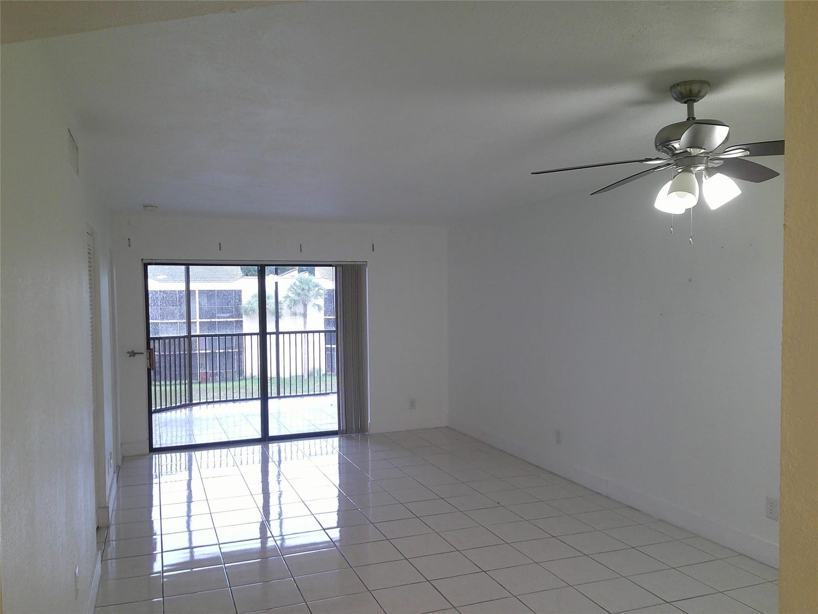 3199 Foxcroft Road 306, Miramar, FL 33025 photo 6