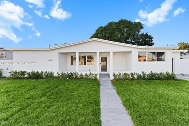 19320 NW 37th Avenue, Miami Gardens, FL 33056