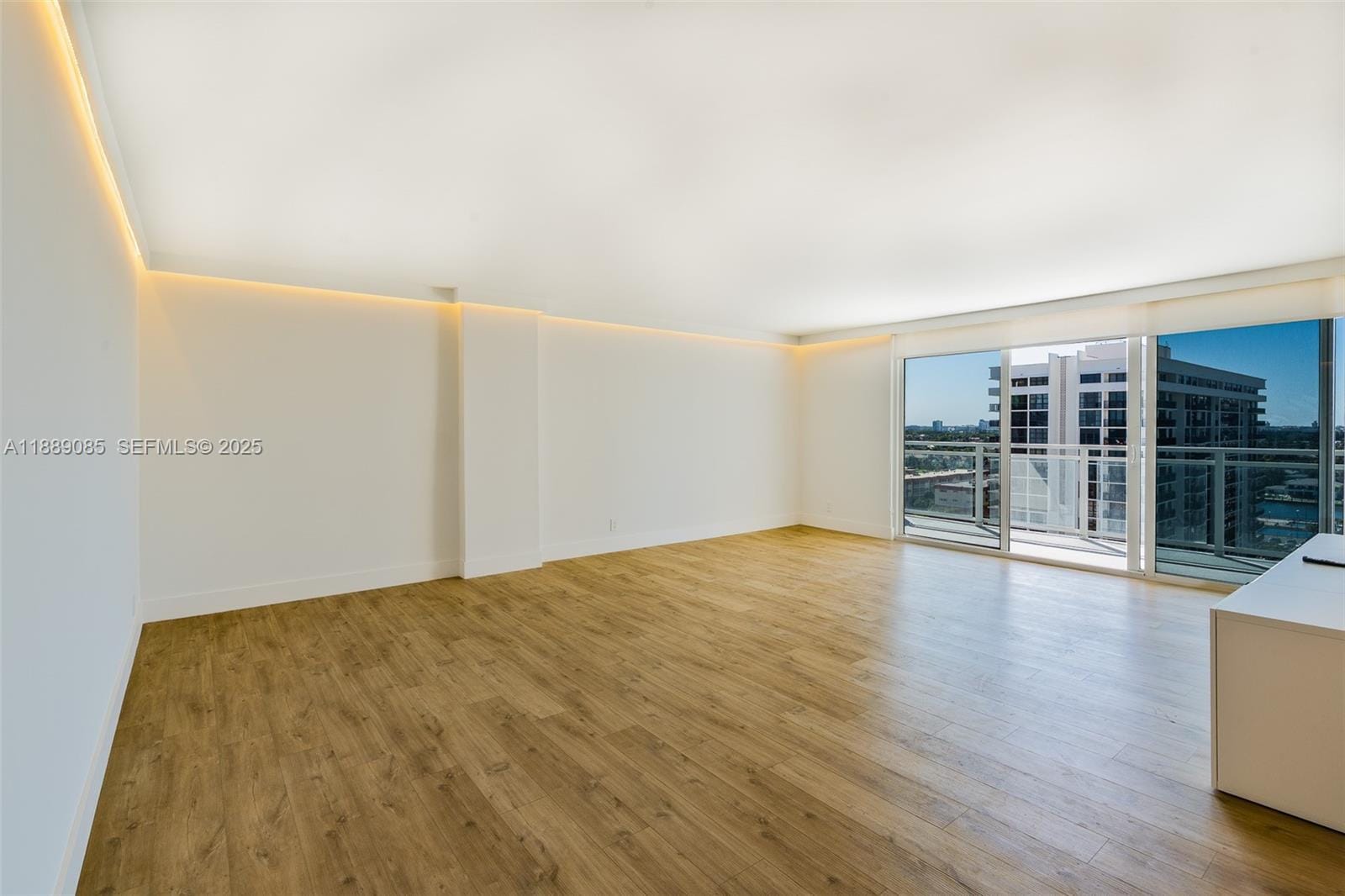 2030 S Ocean Drive 1127 — photo 6