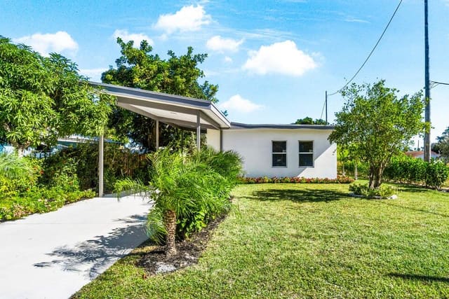 4400 Greenwood Avenue, sold in Northmore Add, West Palm Beach, FL