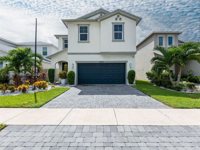 1837 Lake Cove Drive, sold in Lake Cove Of Lake Worth, Lake Worth, FL