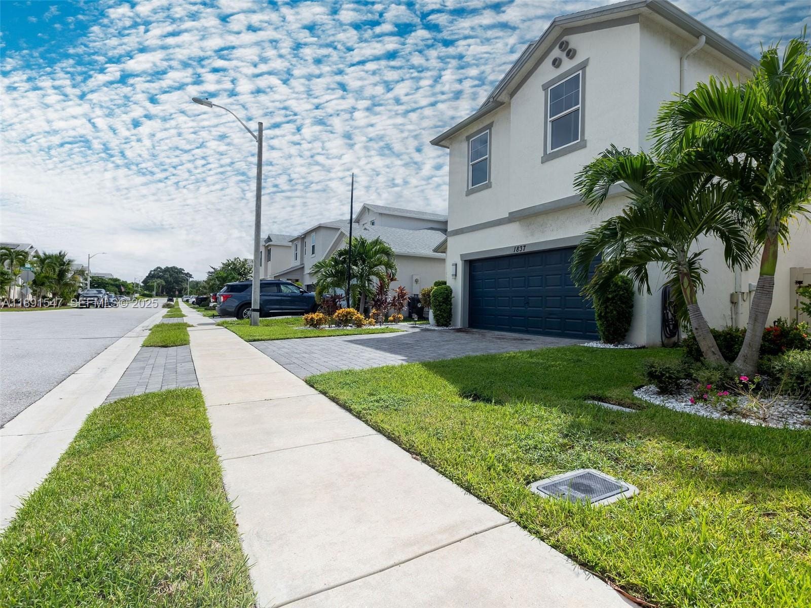 1837 Lake Cove Drive, Lake Worth, FL 33460 photo 2