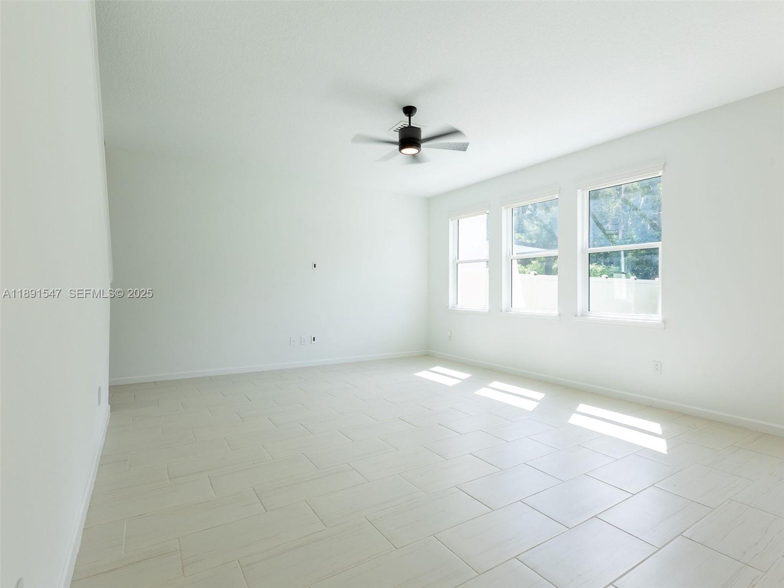 1837 Lake Cove Drive, Lake Worth, FL 33460 photo 15