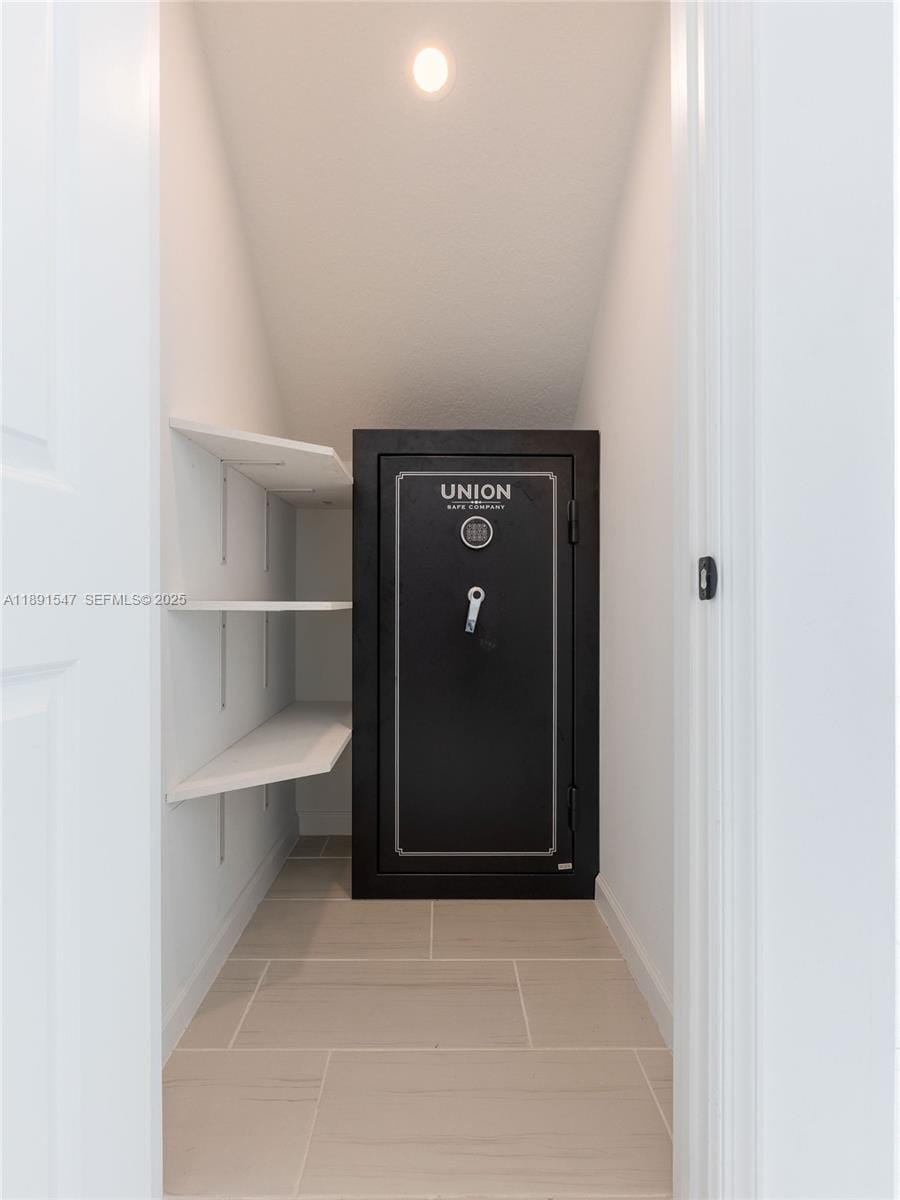 1837 Lake Cove Drive, Lake Worth, FL 33460 photo 16