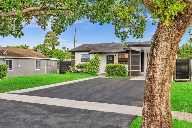 5361 Flagler Street, sold in Washington Park Hallandal, Hollywood, FL