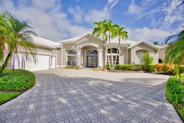 2187 SW Bradford Place, sold in Monarch, Palm City, FL