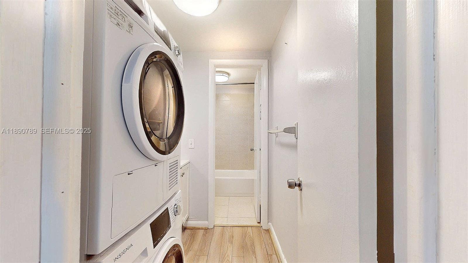 4850 SW 63rd Terrace 131 — photo 3