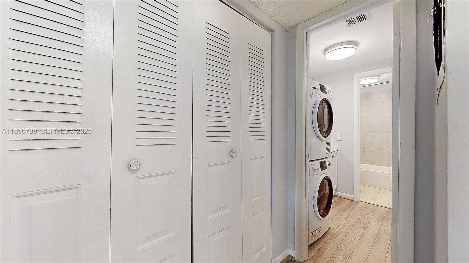 4850 SW 63rd Terrace 131 — photo 5