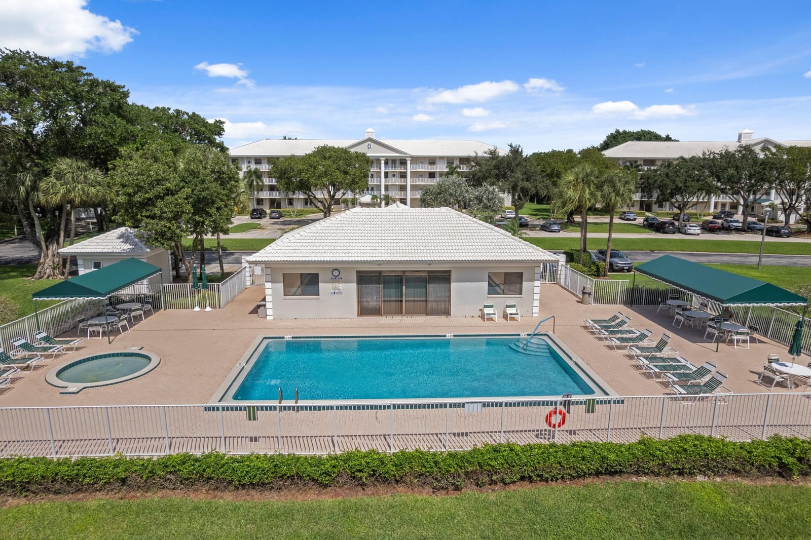 6025 Balboa Circle 406, Boca Raton, FL 33433 photo 23