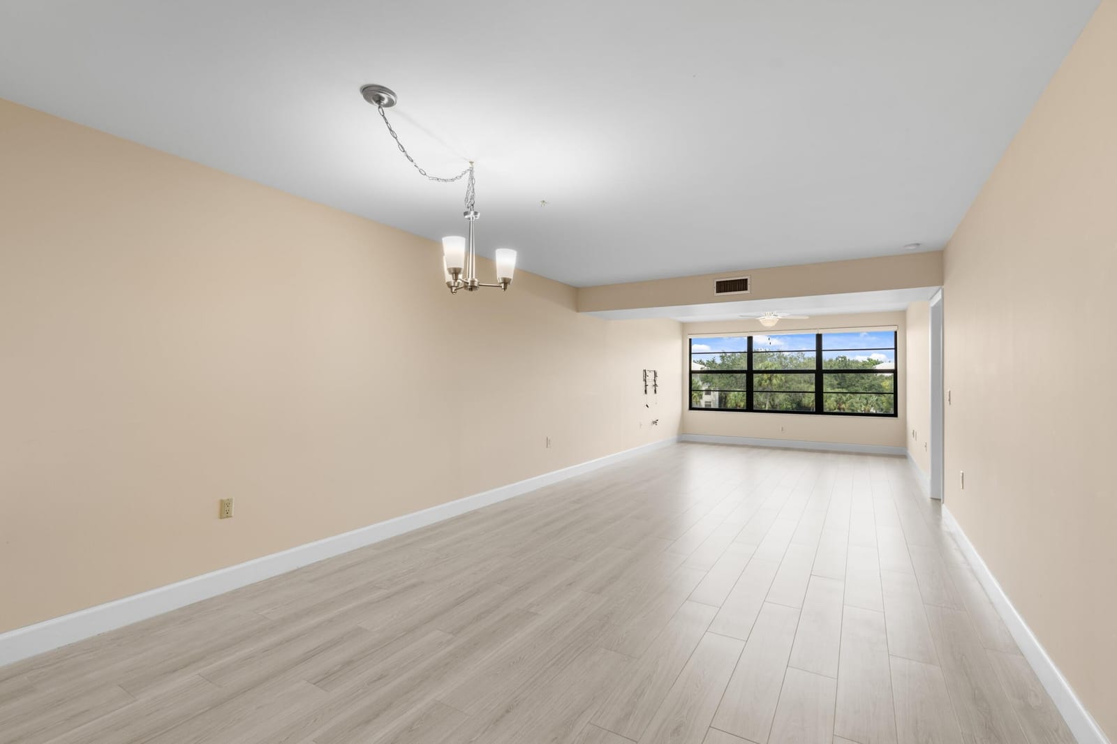 6025 Balboa Circle 406, Boca Raton, FL 33433 photo 7