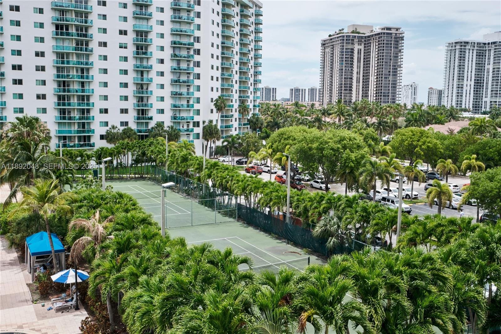 19370 Collins Avenue 407 — photo 5
