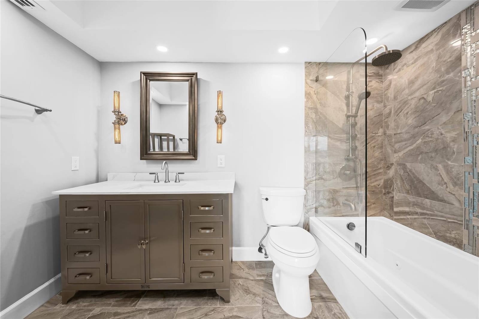 2802 S Victoria Way J3 — photo 12