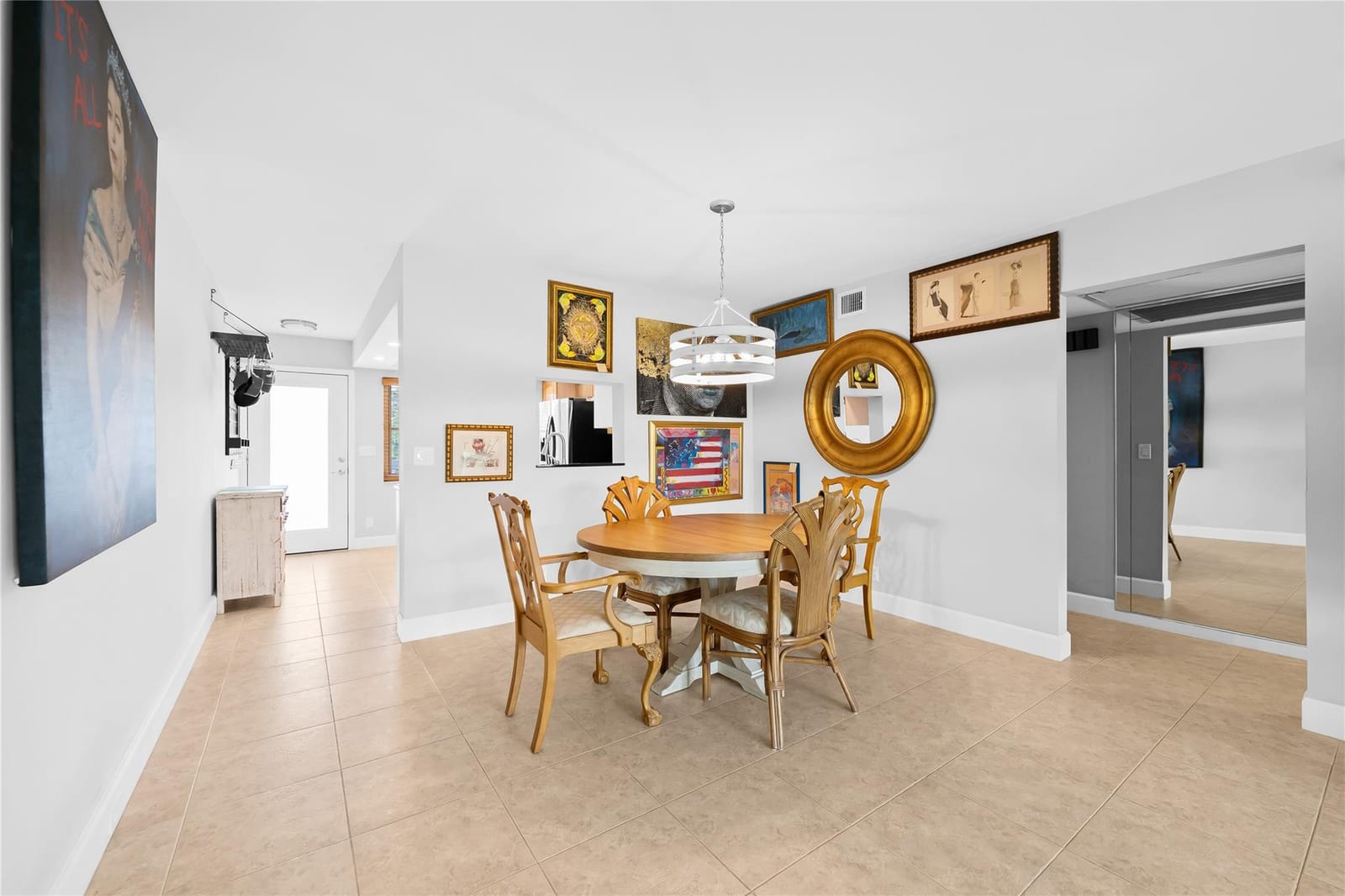 2802 S Victoria Way J3 — photo 7