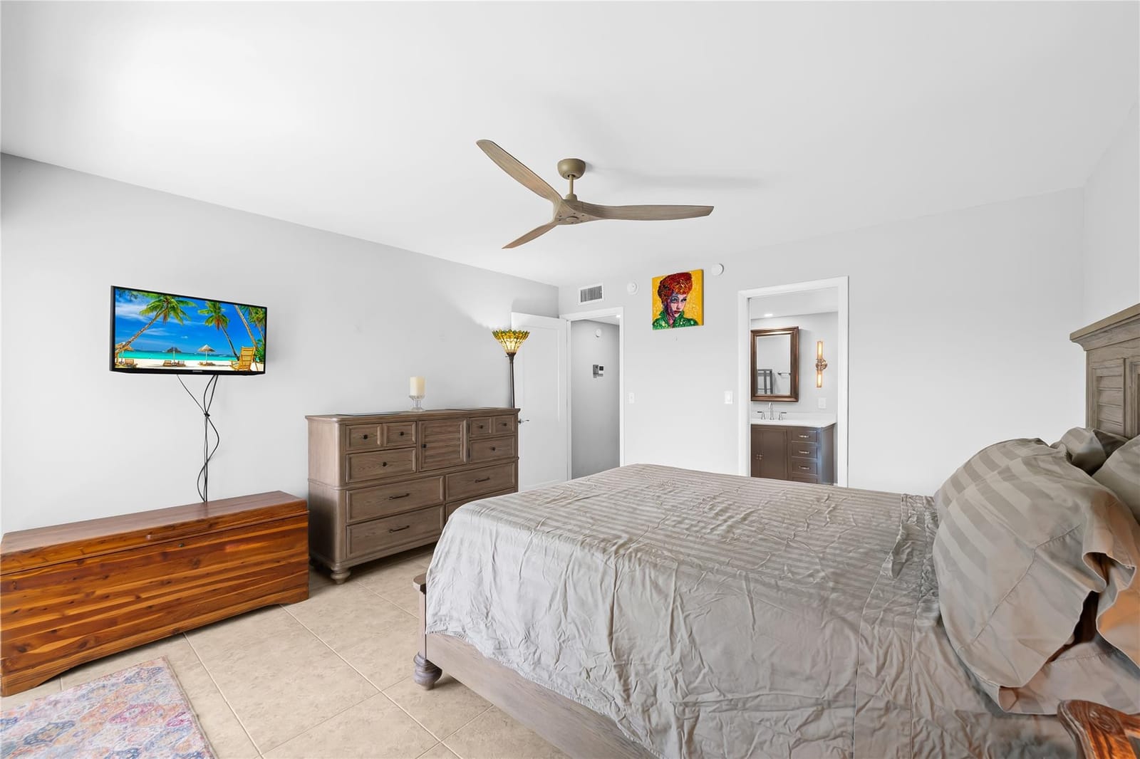 2802 S Victoria Way J3 — photo 10