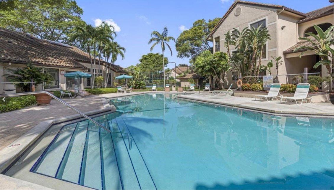 4221 W McNab Road 42, Pompano Beach, FL 33069 photo 6