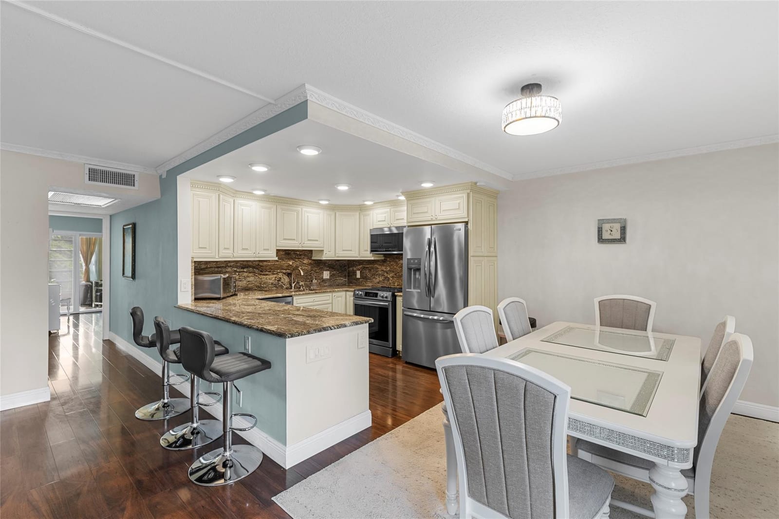 2065 Lyndhurst 2065, Deerfield Beach, FL 33442