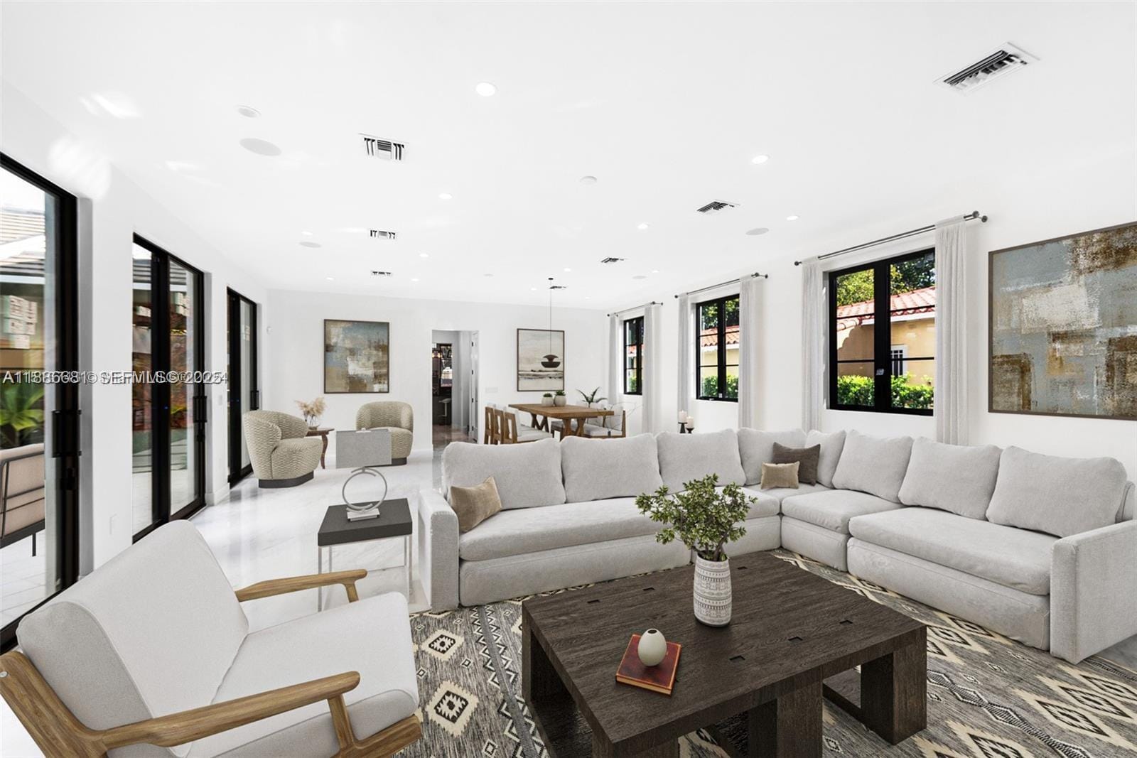 638 Escobar Avenue — photo 7