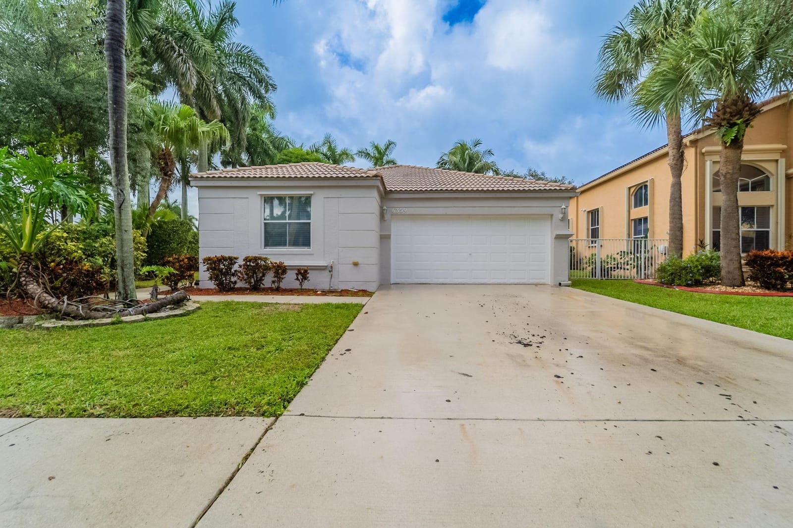 6359 Stonehurst Circle, Lake Worth, FL 33467