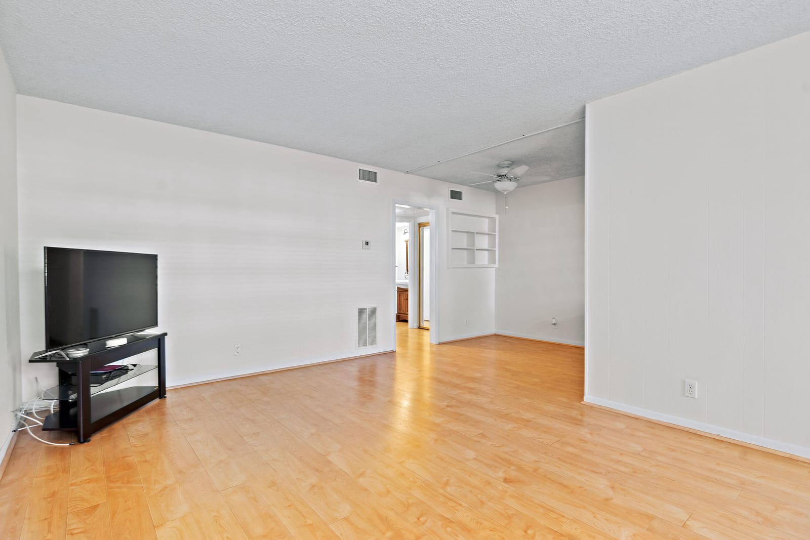 20 SE 13th Street A4, Boca Raton, FL 33432 photo 4