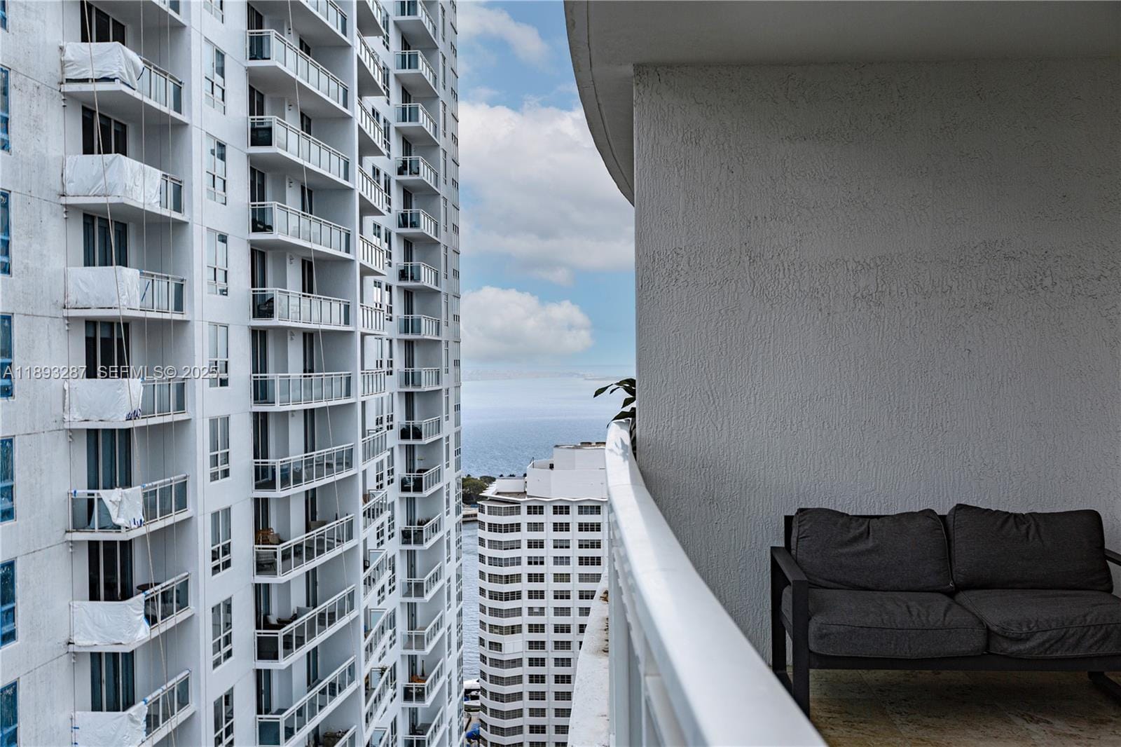 951 Brickell Avenue 2601, Miami, FL 33131 photo 1